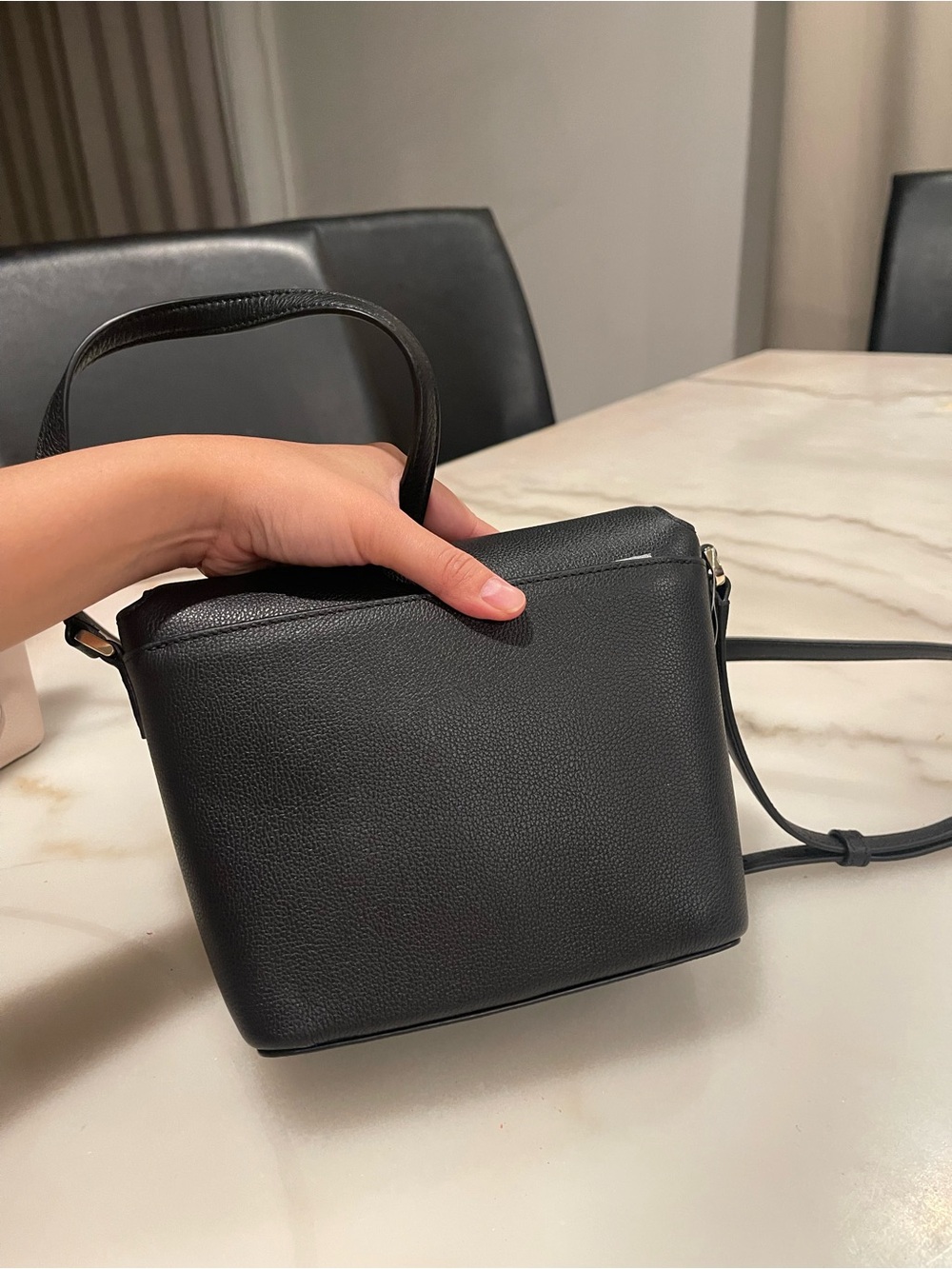 kate spade Black Pebbled Leather Crossbody Bag with Gold Logo - Picture 7 of 7
